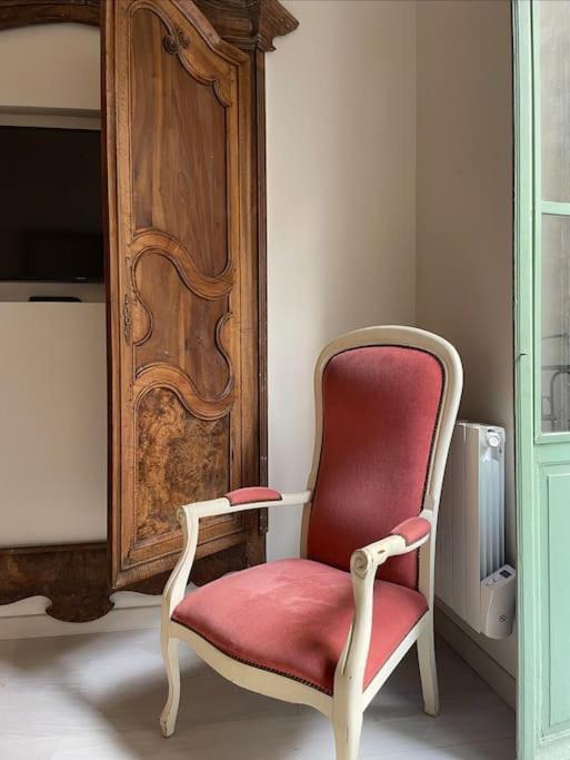 Luxury Apartment In The Heart Of Old Town Nice. Exterior photo