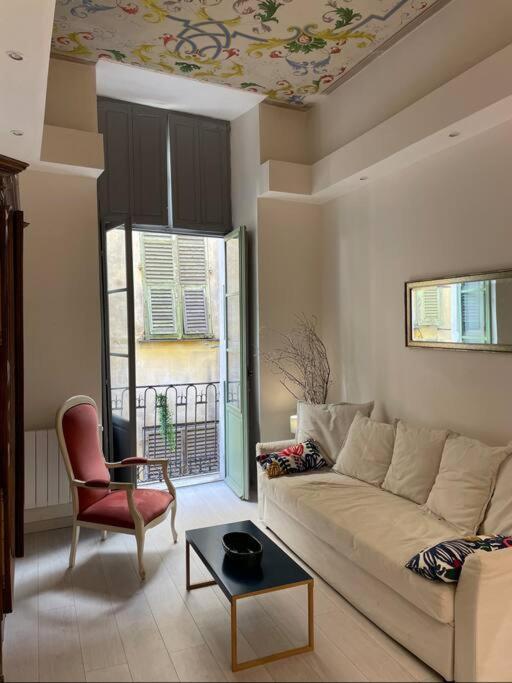 Luxury Apartment In The Heart Of Old Town Nice. Exterior photo